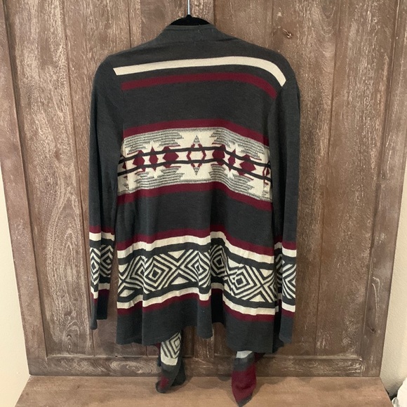 Medium Tribal Print Staccato Cardigan - Picture 2 of 4